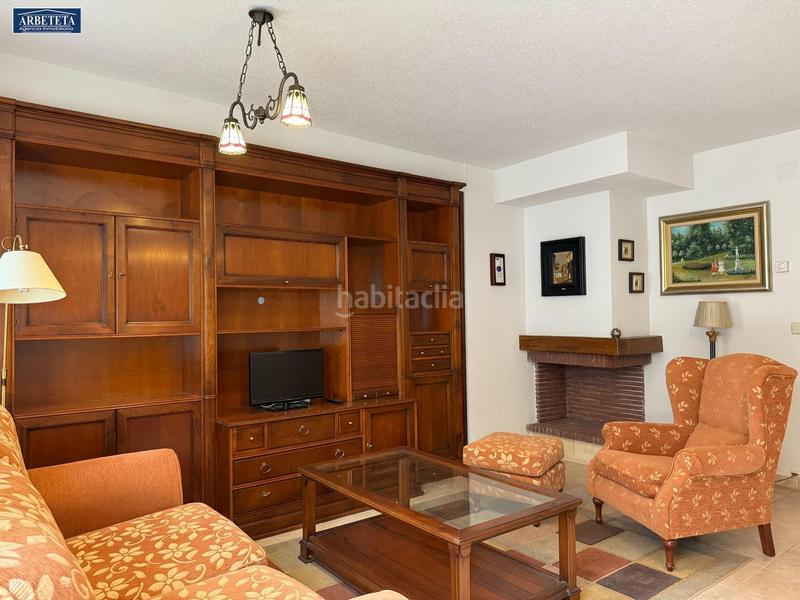 Foto 403123dc-0f6c-4ba9-973e-ed47f44ae6c5. Casa adossada amb calefacció aparcament piscina a Guadalajara