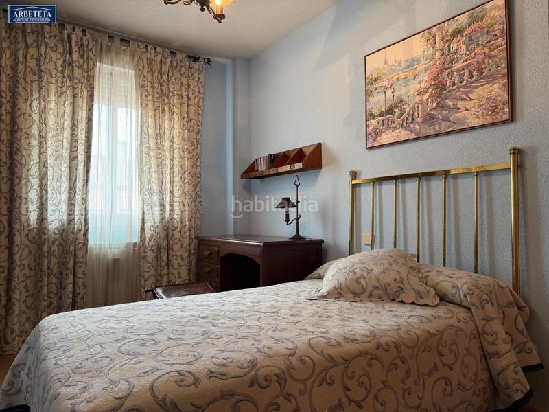 Foto 5895fb79-fa6b-41cf-8496-c604cc40093c. Casa adossada amb calefacció aparcament piscina a Guadalajara