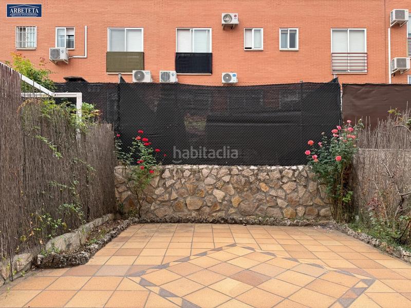 Foto 6a9458d2-f756-48b0-a9ab-bbd762549943. Casa adossada amb calefacció aparcament piscina a Guadalajara