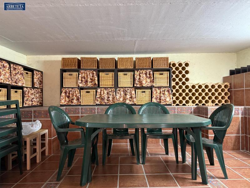 Foto 81eb6c84-1694-4eeb-b332-99162d80b7d1. Casa adossada amb calefacció aparcament piscina a Guadalajara