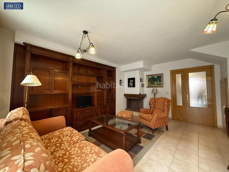 Foto e9430cee-9f5e-4229-8dd9-d4baf60ac41b. Casa adossada amb calefacció aparcament piscina a Guadalajara