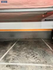 Aparcament cotxe a Casco Histórico. Inmobiliaria arbeteta vende plaza de garaje en calle ángel martí