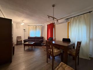 Lloguer Pis a San Roque-Concordia-Adoratrices. Inmobiliaria arbeteta alquila piso de 3 dormitorios en zona ador