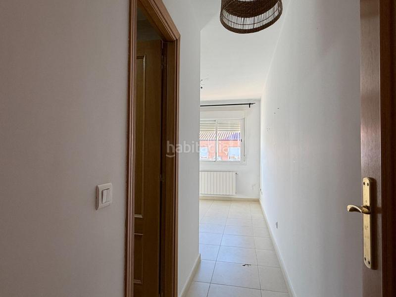 Foto 01162c91-dfdc-43b1-939b-019a7450f4f8. Casa a schiera con riscaldamento parcheggio in Yebes - pueblo Yebes