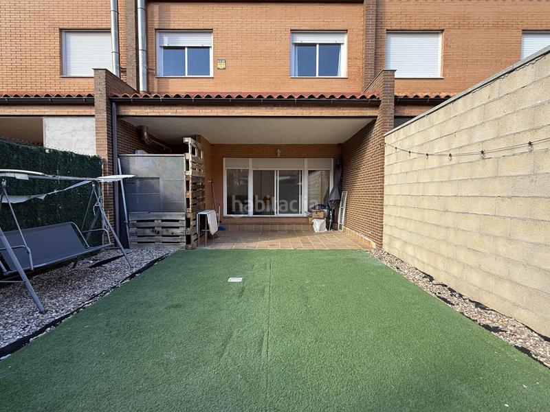 Foto 20d050a1-bbf6-4393-913f-18a2e077de34. Casa a schiera con riscaldamento parcheggio in Yebes - pueblo Yebes