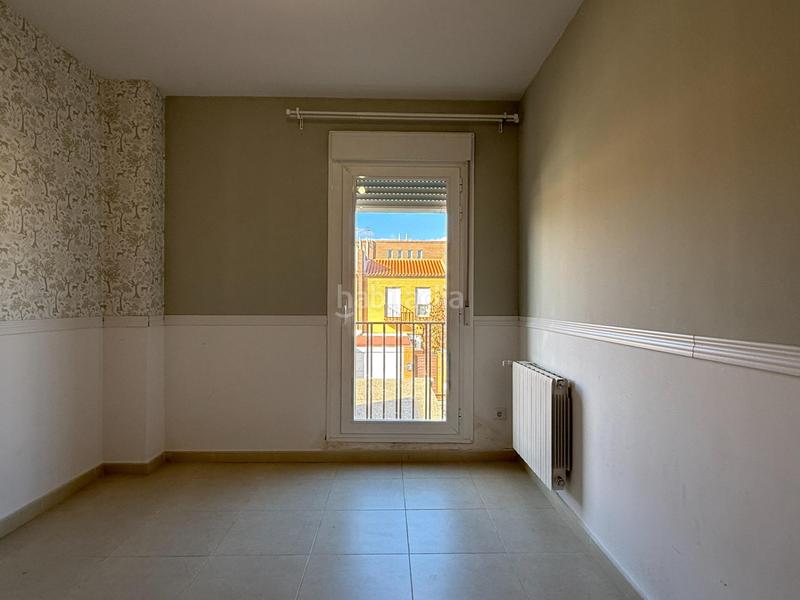 Foto 3a5590ba-0c35-407f-a227-5d9585169aaa. Casa a schiera con riscaldamento parcheggio in Yebes - pueblo Yebes