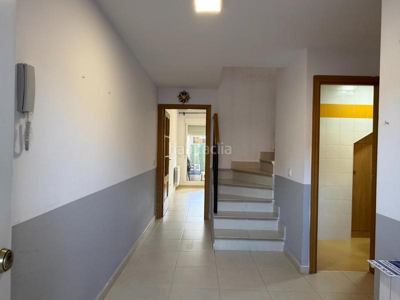 Foto 4c5893f5-1771-4636-a293-271867c50627. Casa a schiera con riscaldamento parcheggio in Yebes - pueblo Yebes