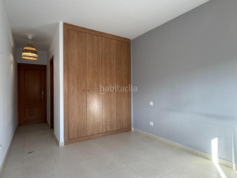 Foto 67f2f756-3558-4b4a-9446-7b2b11dcb9de. Casa a schiera con riscaldamento parcheggio in Yebes - pueblo Yebes