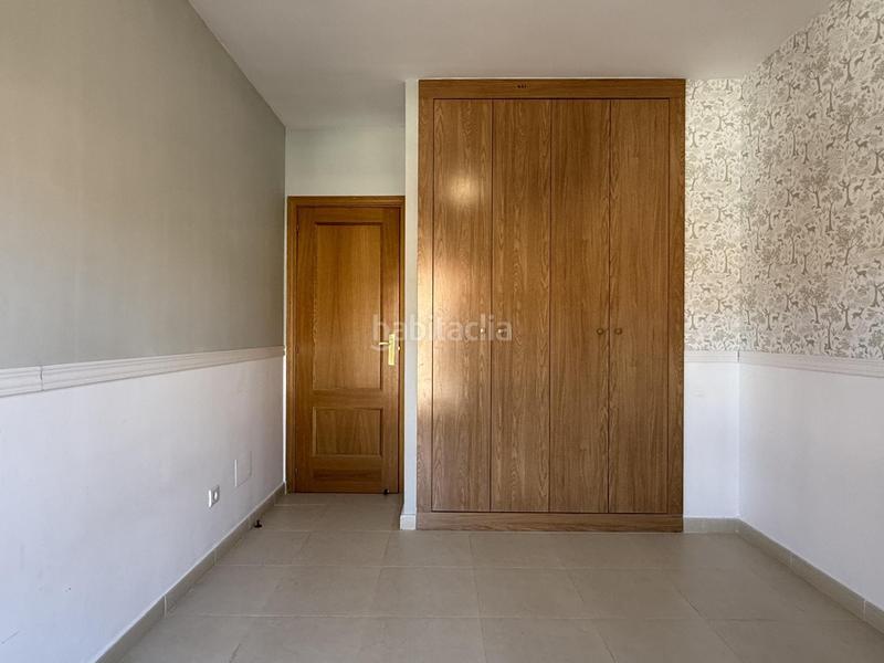 Foto 82147d49-9c70-4c98-84c5-e9cb45ad98de. Casa a schiera con riscaldamento parcheggio in Yebes - pueblo Yebes