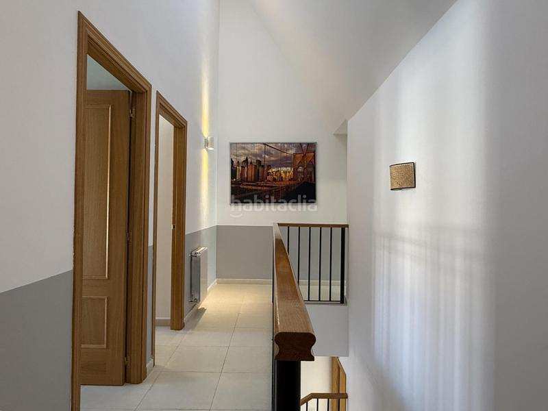 Foto b09a61af-2109-49a0-b498-1a9786112f63. Casa a schiera con riscaldamento parcheggio in Yebes - pueblo Yebes