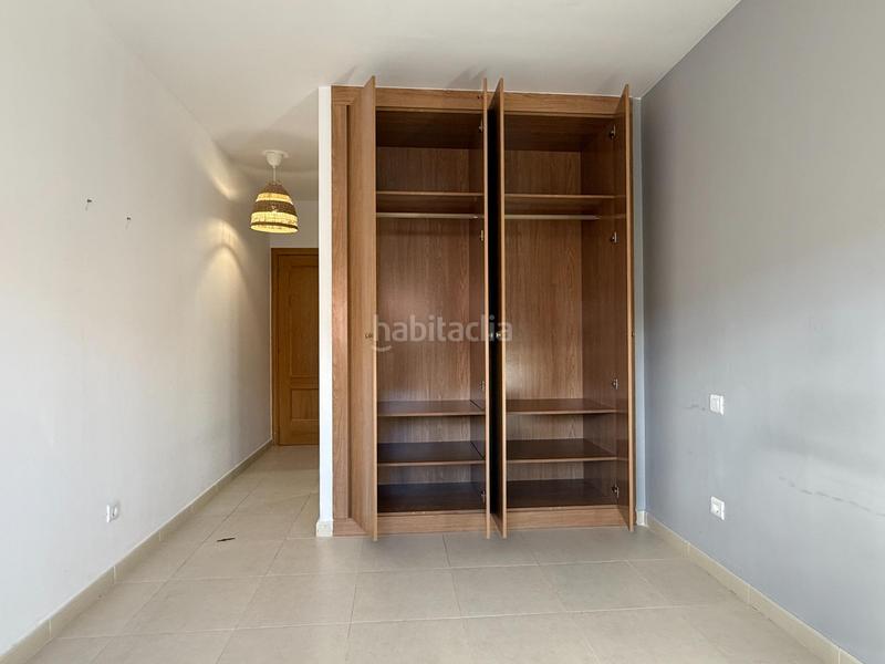 Foto b0d457ab-aa0b-4bbf-afcf-bdeb494feada. Casa a schiera con riscaldamento parcheggio in Yebes - pueblo Yebes