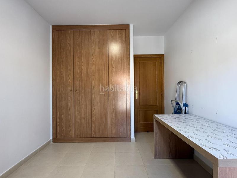 Foto cb0b9b6d-0a9f-49ae-a646-0735a766f320. Casa a schiera con riscaldamento parcheggio in Yebes - pueblo Yebes