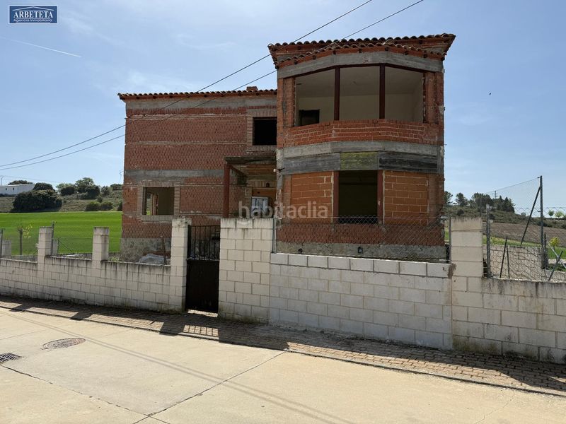 Foto 9ac598af-0fe1-4ee0-b85a-9ba496676e99. Casa adossada amb aparcament a Yebes - pueblo Yebes