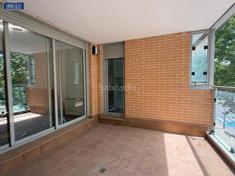 Foto 8eed3300-e52d-4d0d-8fe2-177879bf36c9. Pis amb calefacció aparcament piscina a Yebes - valdeluz Yebes