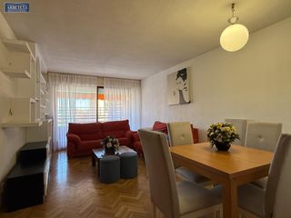 Alquiler Piso en Plan Sur-Amistad. Inmobiliaria arbeteta alquila piso de 4 habitaciones en zona ave