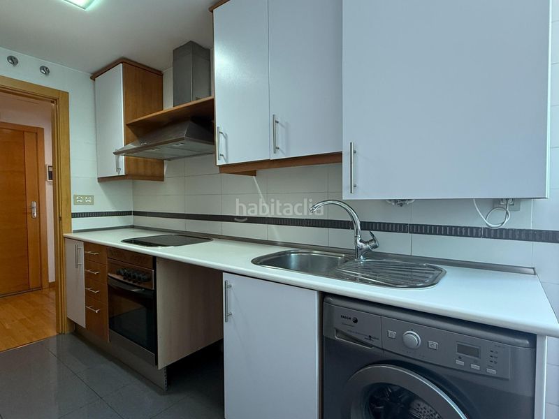 Foto b36f9a61-bbc7-4892-bad2-8083906f5ea4. Apartament amb calefacció aparcament piscina a Yebes - valdeluz Yebes