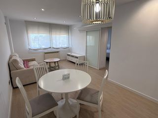 Rent Flat in San Roque-Concordia-Adoratrices. Piso de 2 dormitorios junto al ferial, listo para entrar a vivir