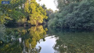 Mas à Humanes. Inmobiliaria arbeteta vende chalet independiente en plena natura