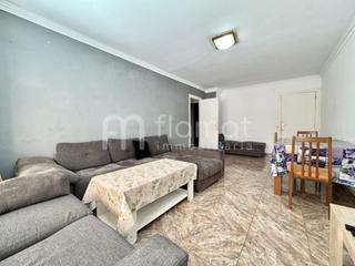 Pis  Carrer d'empúries. Piso en venta zona sant narcís
