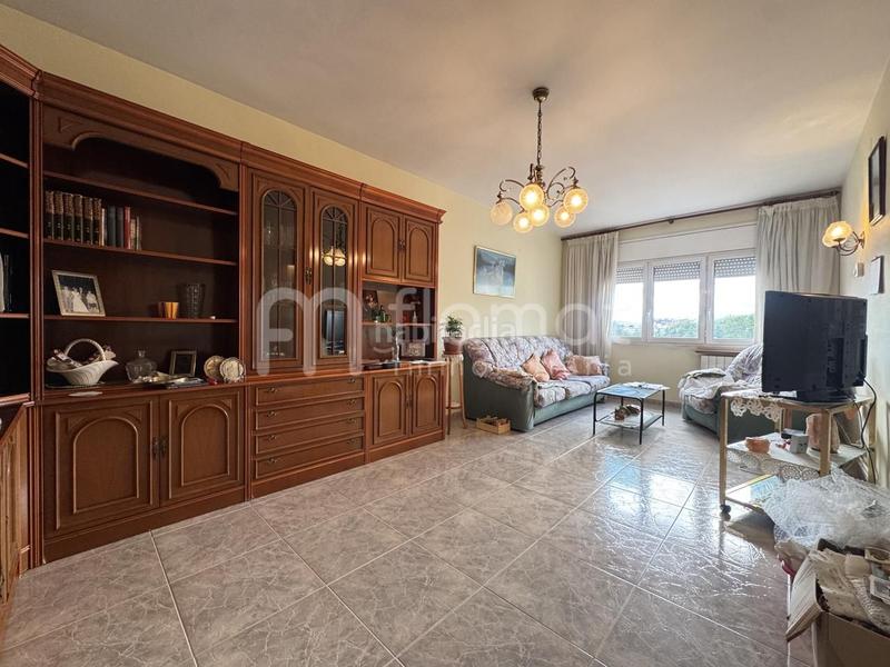 Foto 2224b5f1-3426-4fcb-8224-266f36f156ed. Flat with parking in Sant Narcis Girona