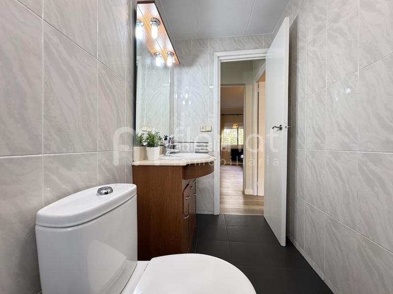 Foto fbddcb66-2889-4524-b9c5-5fa37bd377f6. Etagenwohnung in Sant Narcis Girona