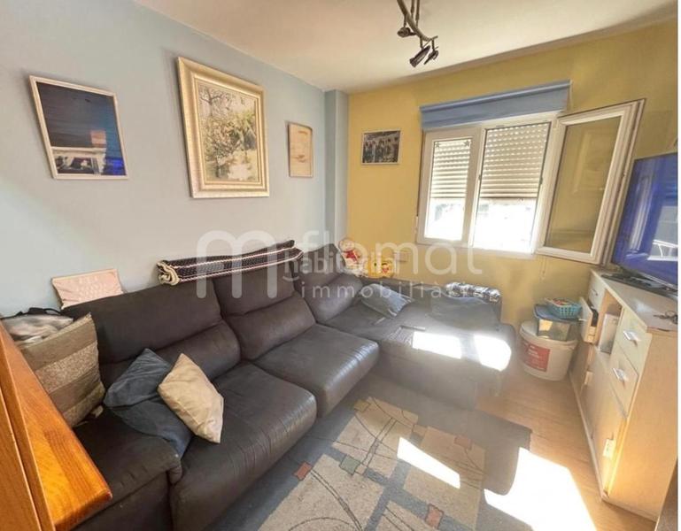 Foto b50ec8fd-eb5e-4426-bcf7-c4e26ab03feb. Piso en Sant Narcis Girona