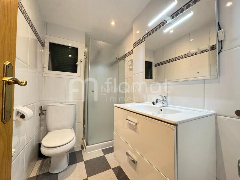 Foto ba84af11-c6ab-4374-9877-81df6c6a4f94. Flat in Pont Major - Pedret - Campdorà Girona