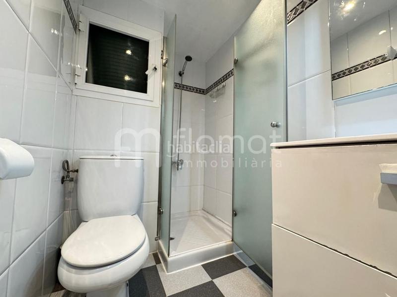 Foto c574b172-3b1c-4407-85b4-dcb65405125e. Flat in Pont Major - Pedret - Campdorà Girona
