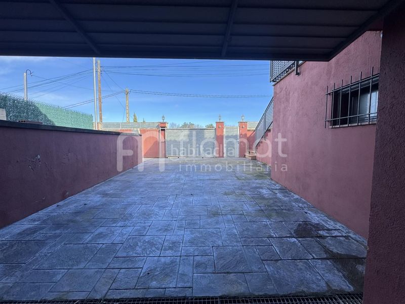 Foto 07b707e8-e792-4b0c-89d5-06e54fb985e9. Casa amb piscina a Caldes de Malavella