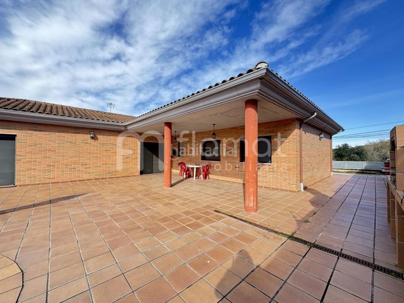 Foto 4c89341a-befb-473b-85d0-fc7bf7481577. Casa amb piscina a Caldes de Malavella