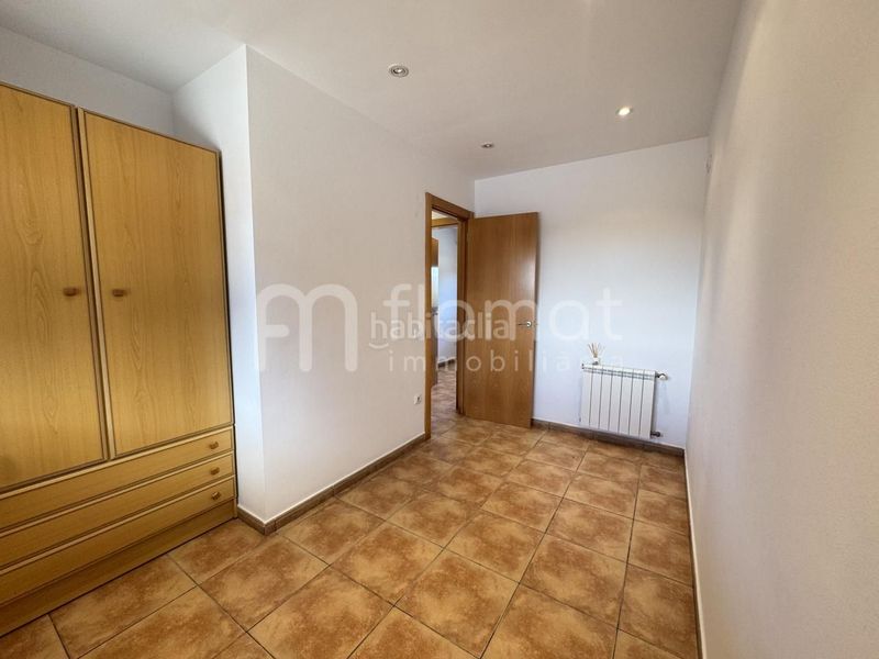 Foto a332df28-13ec-4f44-a450-abd6bd973bc2. Casa amb piscina a Caldes de Malavella