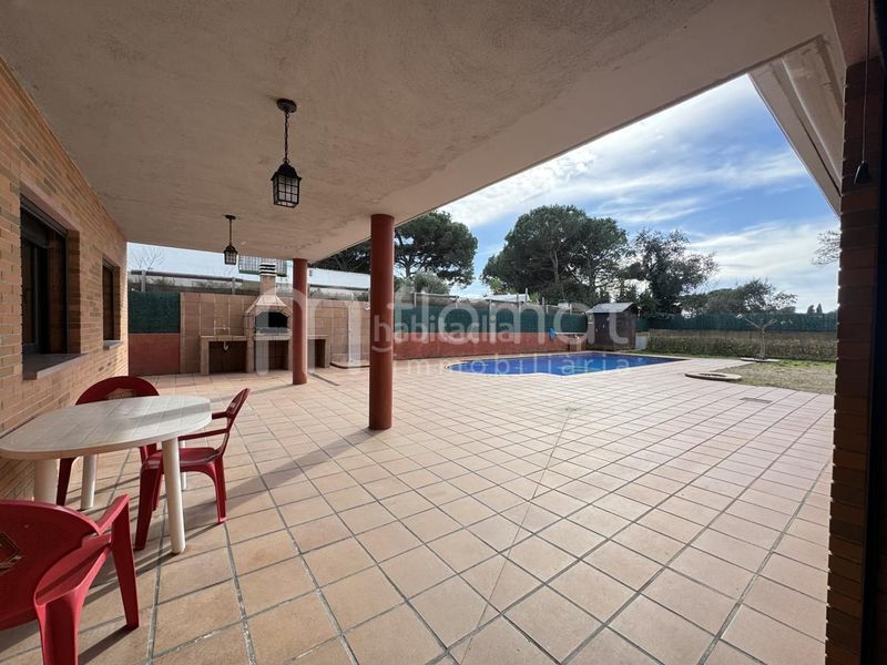 Foto c93c9e7b-7b06-4d1f-ae2a-2843a0b3456c. Casa amb piscina a Caldes de Malavella