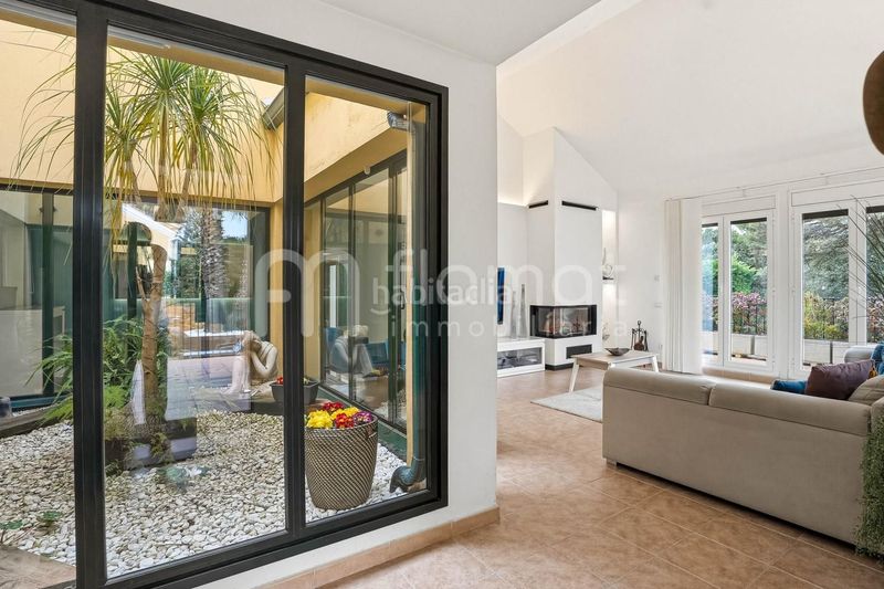 Foto 6f6b2da8-f954-49b2-ae47-7d6bd8832766. Casa amb piscina a Sant Julià de Ramis