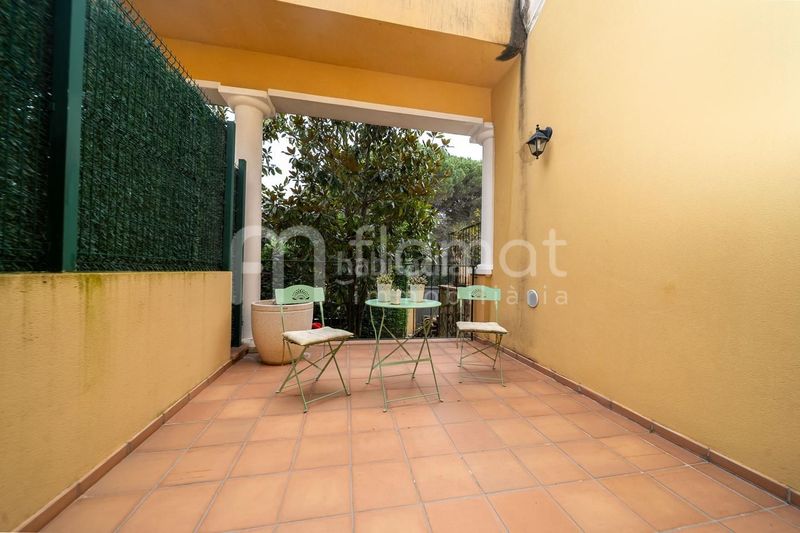 Foto e9edc221-a74c-41ef-9915-681e41be804b. Casa amb piscina a Sant Julià de Ramis