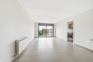 Appartement  Dels metges. Piso de cuatro habitaciones con balcón en st. feliu