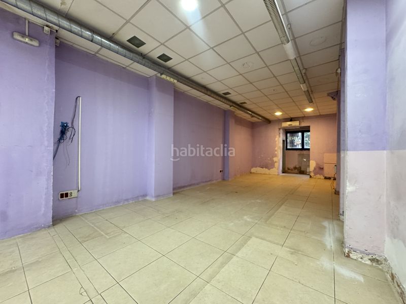 Foto 08c164cf-d801-4a45-af17-4a7dab728f91. Local comercial a Eixample Sud-Migdia Girona