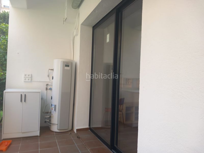 Foto ff64b2be-61bc-4e8a-83e9-0341a565b763. Local comercial a Eixample Sud-Migdia Girona