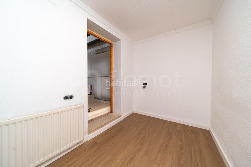 Foto 3f964360-4816-4548-ad56-c93a16a2e7ec. Pis a Centre Roses