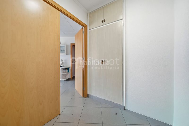 Foto 2851858d-2bfd-4a64-a4a0-2a46c31c982c. Pis a Centre Roses