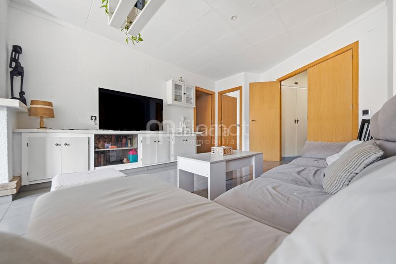 Foto b967f6ea-6ac4-4d15-bbd5-adb018ca9657. Pis a Centre Roses