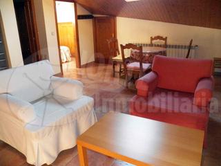 Location Appartement  Calle de eusebio guadalix. Piso de 80 m² aprox., salón comedor, cocina, dos habitaciones, b