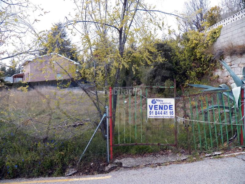 Foto 8290f7c7-198a-421b-9f3b-2e2410f22e9e. Terreno residenziale in Miraflores de la Sierra