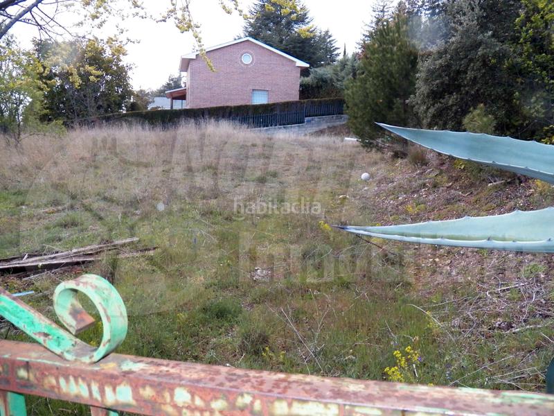 Foto cc295ef3-b6e7-4537-b5d6-921b4540d9c5. Terreno residenziale in Miraflores de la Sierra