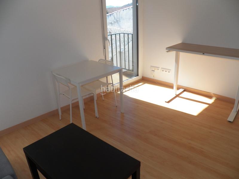 Foto 692d6133-137e-40c2-bca7-7d717a8ffd8b. Apartament amb calefacció aparcament a Miraflores de la Sierra