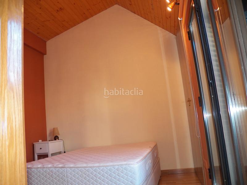 Foto 0ac95927-82c2-48b3-b39a-a88072538286. Flat with heating in Miraflores de la Sierra