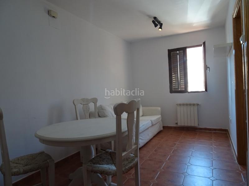 Foto a99c823e-748b-4d52-aa43-4e50d658e931. Flat with heating in Miraflores de la Sierra