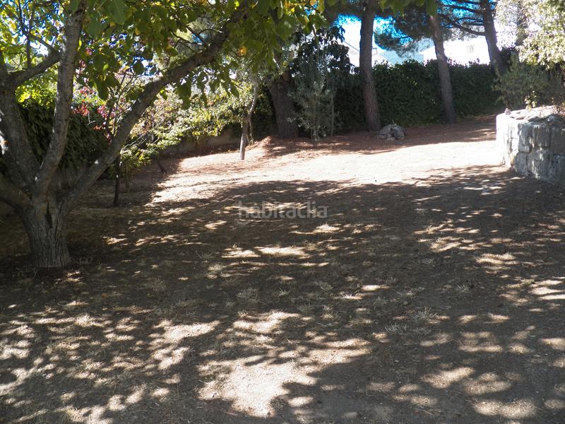 Foto 0679d851-a899-4cfa-865b-7f65b232bdf4. Miete chalet mit kamin heizung parking in Miraflores de la Sierra