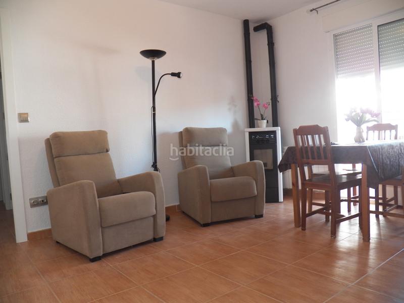 Foto 59923f64-07e9-4d64-a33e-a38fb0d5065d. Lloguer pis amb calefacció piscina a Miraflores de la Sierra