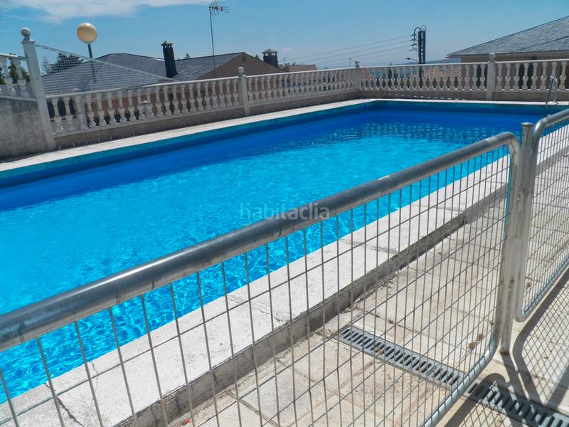 Foto ae952bc2-3cb0-4821-b4de-e056f9554389. Lloguer pis amb calefacció piscina a Miraflores de la Sierra