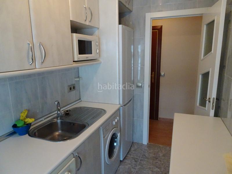 Foto f0676657-f929-4db4-b4dd-a69727e1f68e. Lloguer pis amb calefacció piscina a Miraflores de la Sierra